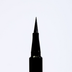 La Plume – Eyeliner